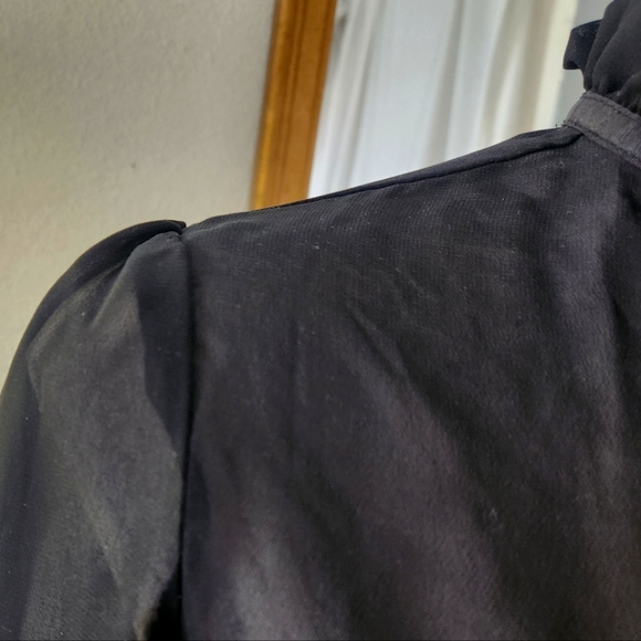 Kardashian kollection Xs Button up - Picture 3 of 7